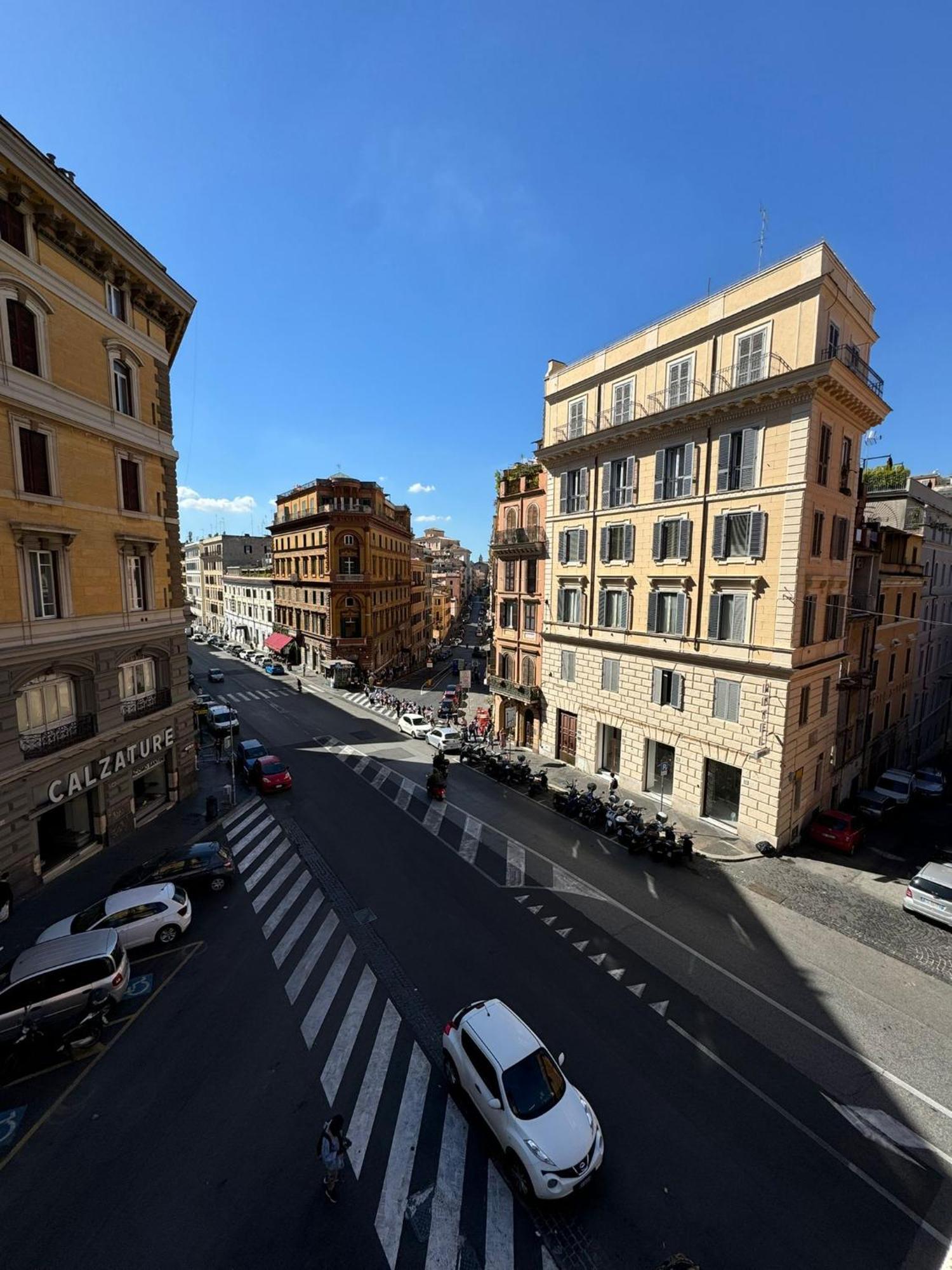 Lux Apartment Cavour Rom Exteriör bild